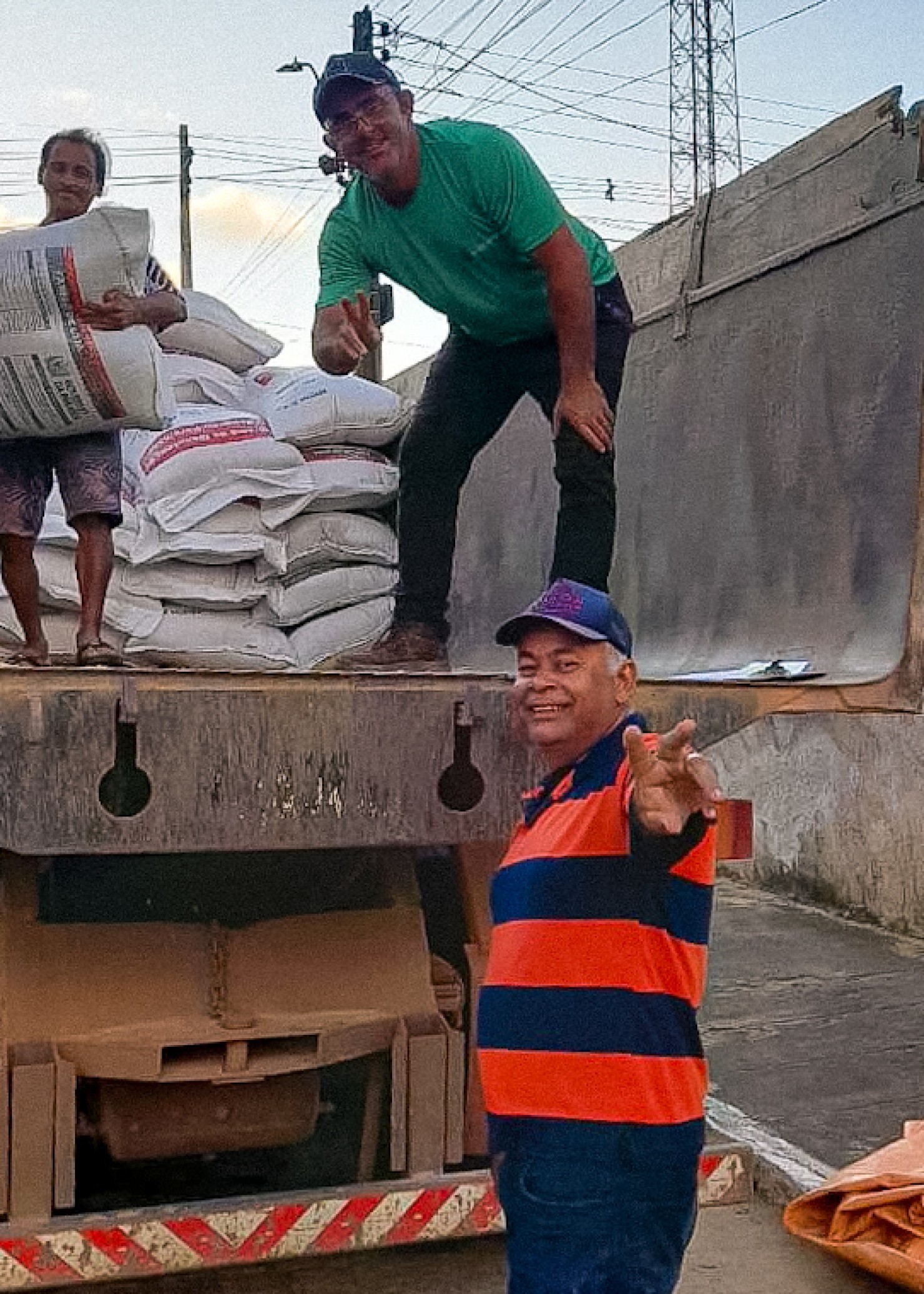 Secretaria de Agricultura e Prefeitura garantem apoio a produtores na aquisição de ração subsidiada