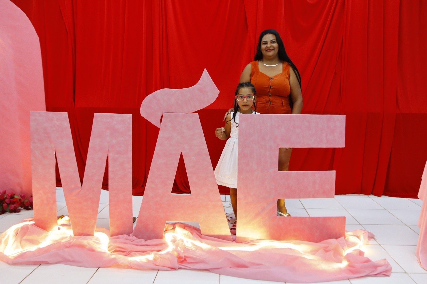 Assistência Social de Nova Floresta realiza comemoração alusiva ao Dia das Mães com programação especial no CRAS