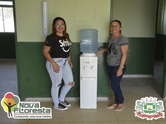 Secretaria Municipal de Saúde faz entrega de Bebedouro de Água