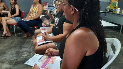 Prefeitura de Nova Floresta inicia aulas de oficina de manicure e pedicure