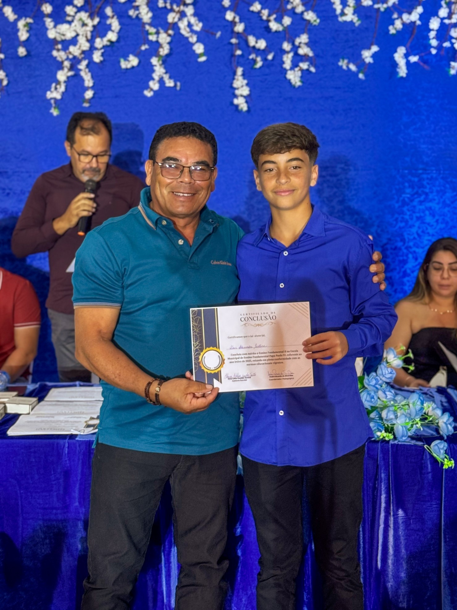 Formatura dos alunos do 9º ano e da EJA marca a noite desta quinta-feira (11)