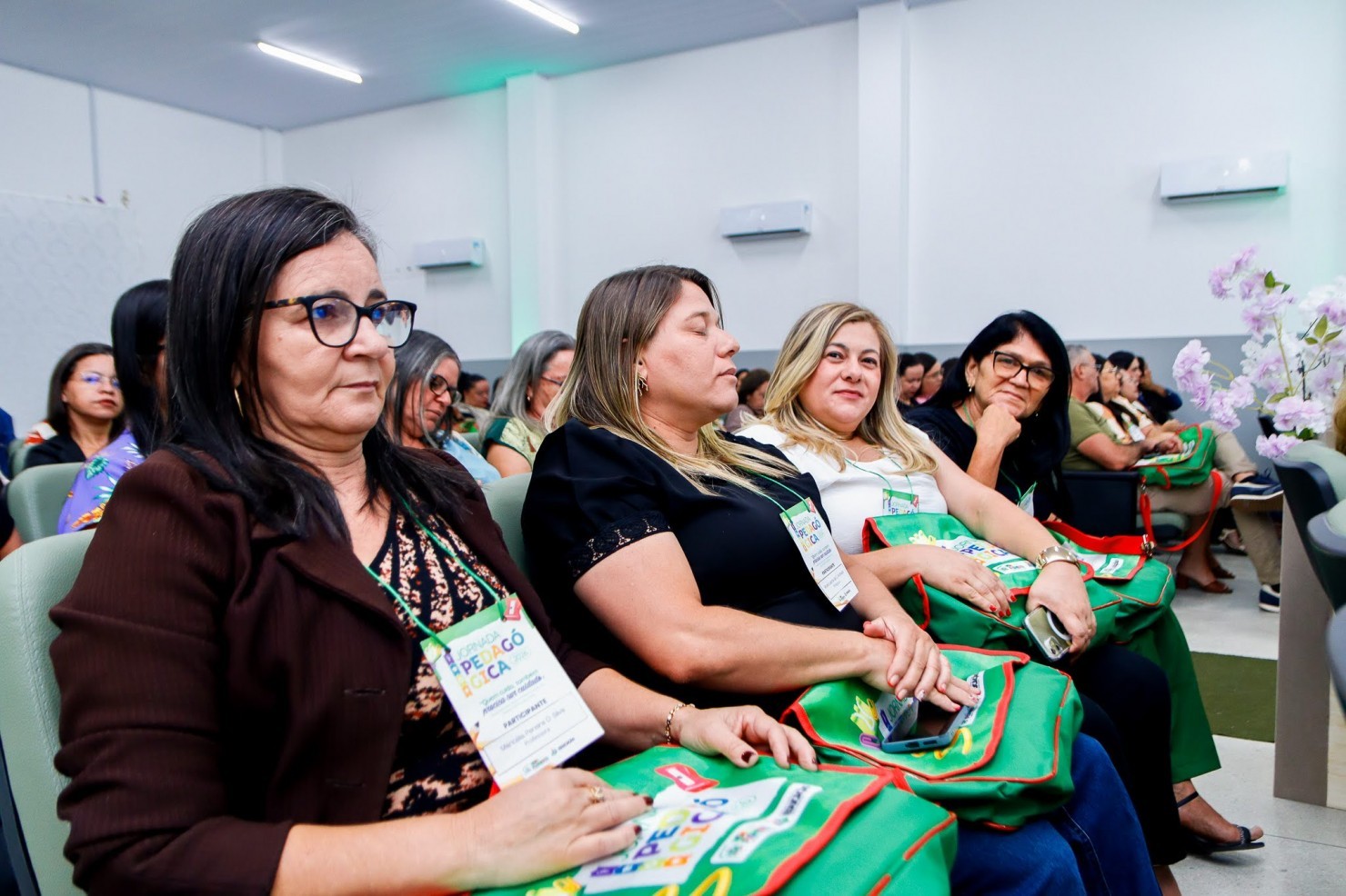 Segundo dia da Jornada Pedagógica 2026 reforça valorização profissional e fortalecimento das práticas educacionais em Nova Floresta
