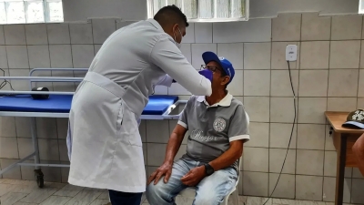 Prefeitura de Nova Floresta realiza entrega de próteses dentárias