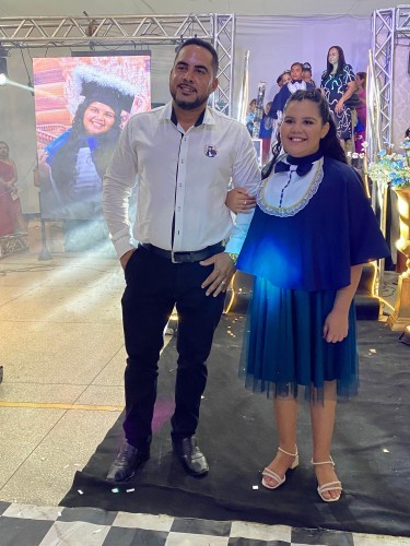 Prefeitura de Nova Floresta e Secretaria de Educação realizam Formatura das Escolas Municípais