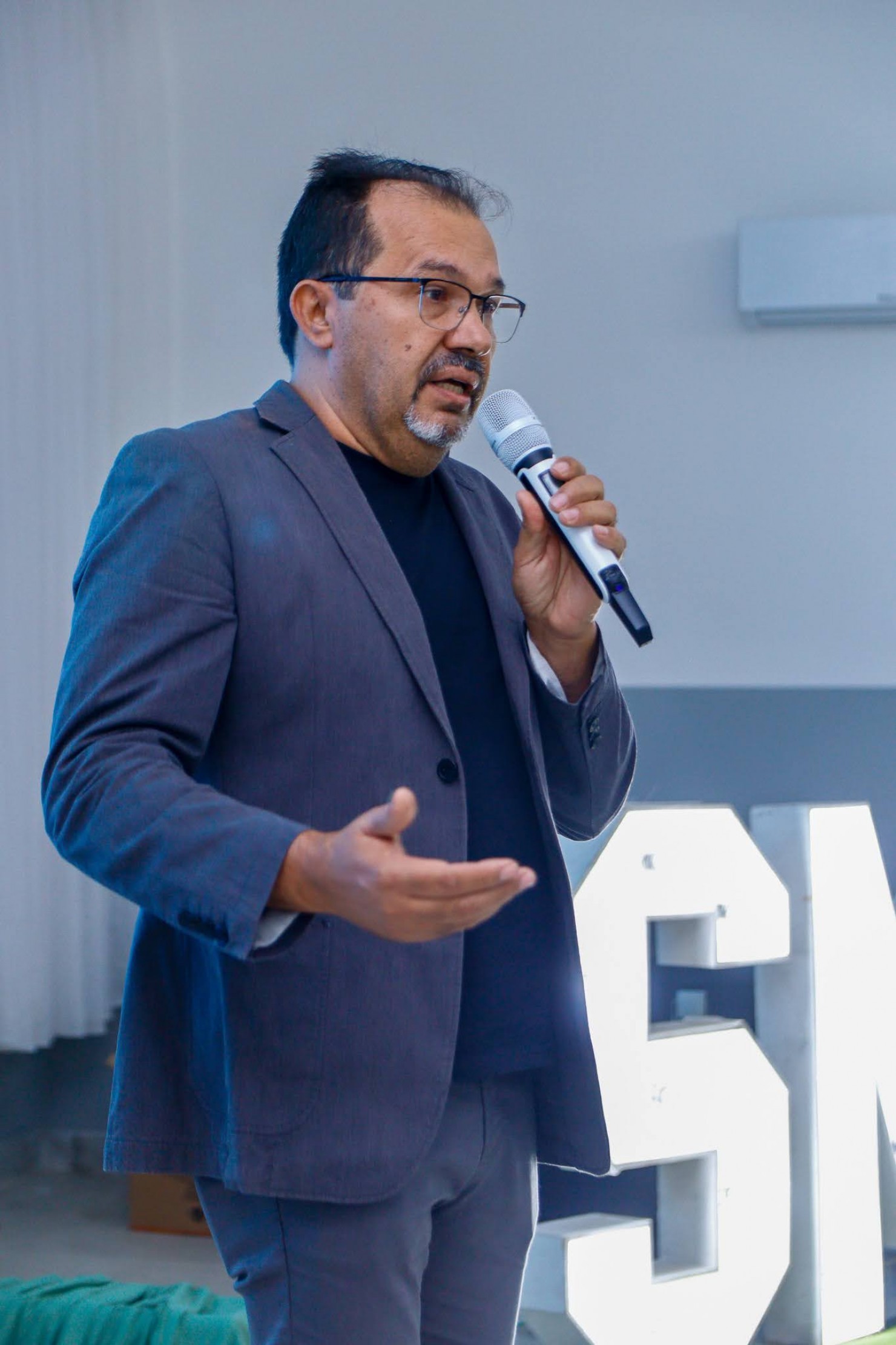 Jornada Pedagógica 2026 é encerrada com avaliação institucional e planejamento das ações educacionais em Nova Floresta
