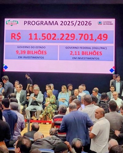Prefeito Iran Santos participa da solenidade de lançamento do programa Paraíba 2025-2026 em João Pessoa