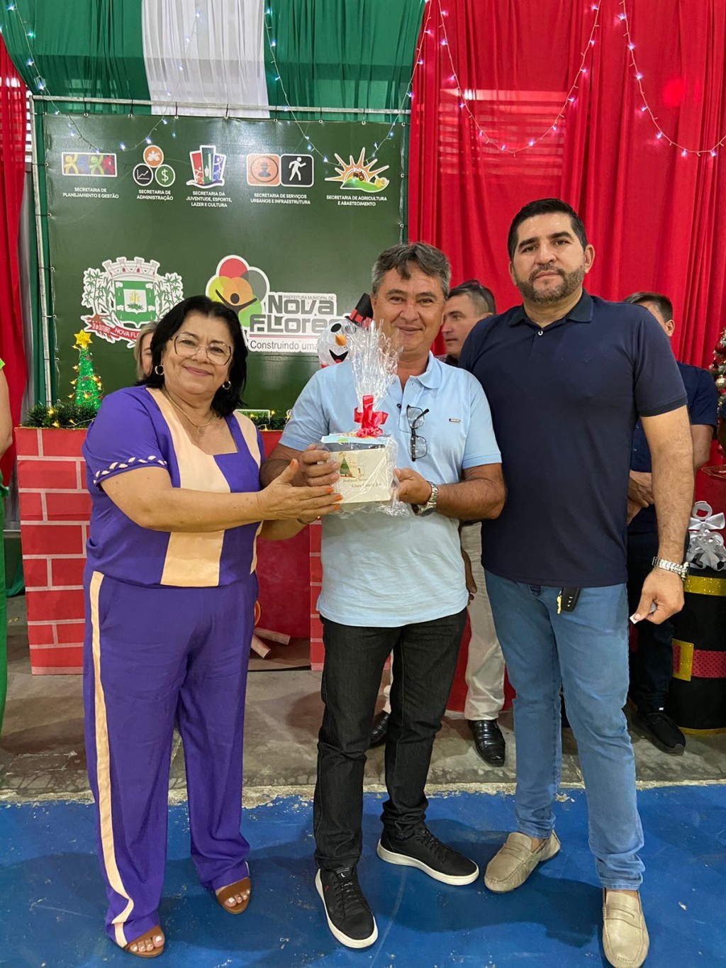 Prefeitura de Nova Floresta realiza café da manhã da confraternização dos servidores.