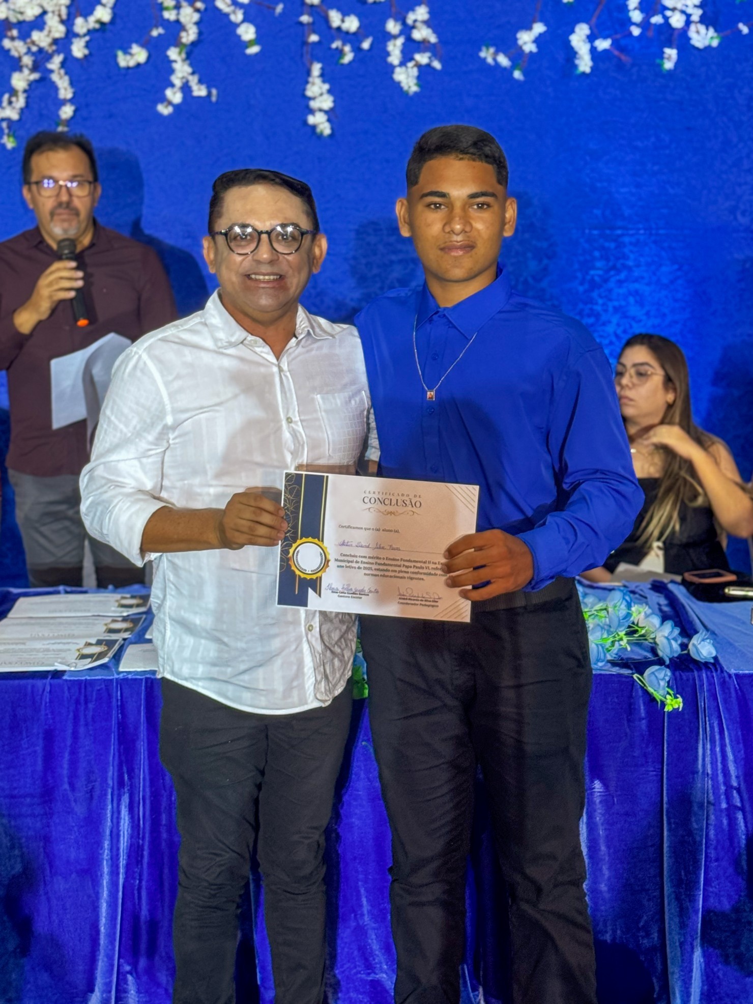 Formatura dos alunos do 9º ano e da EJA marca a noite desta quinta-feira (11)