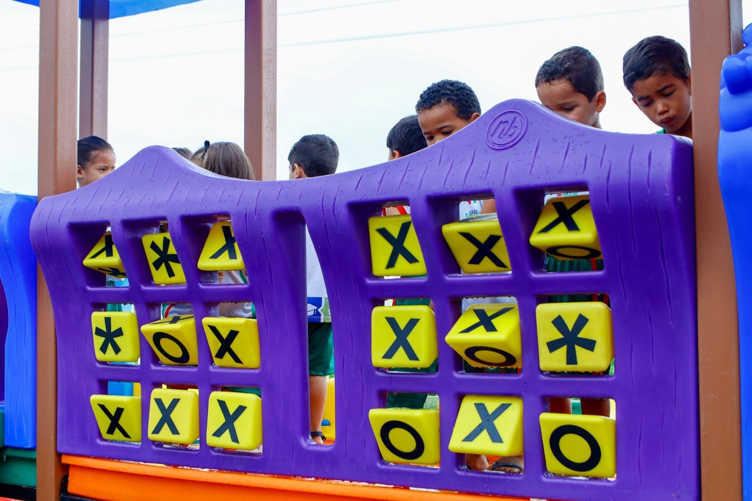 Creche Jéssica Dantas recebe novo playground para atividades lúdicas e recreativas