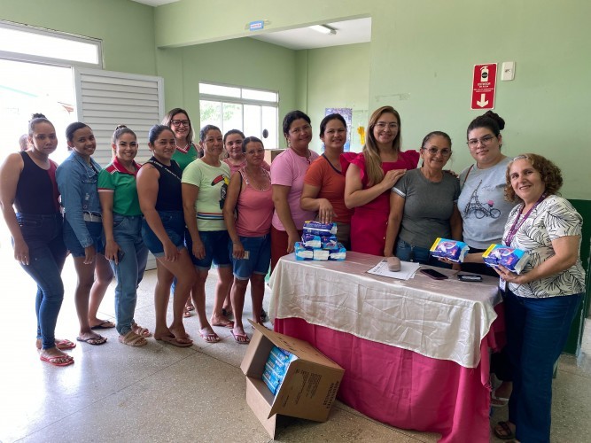 Prefeitura de Nova Floresta realiza entrega de absorventes pelo Programa Estadual Dignidade Menstrual