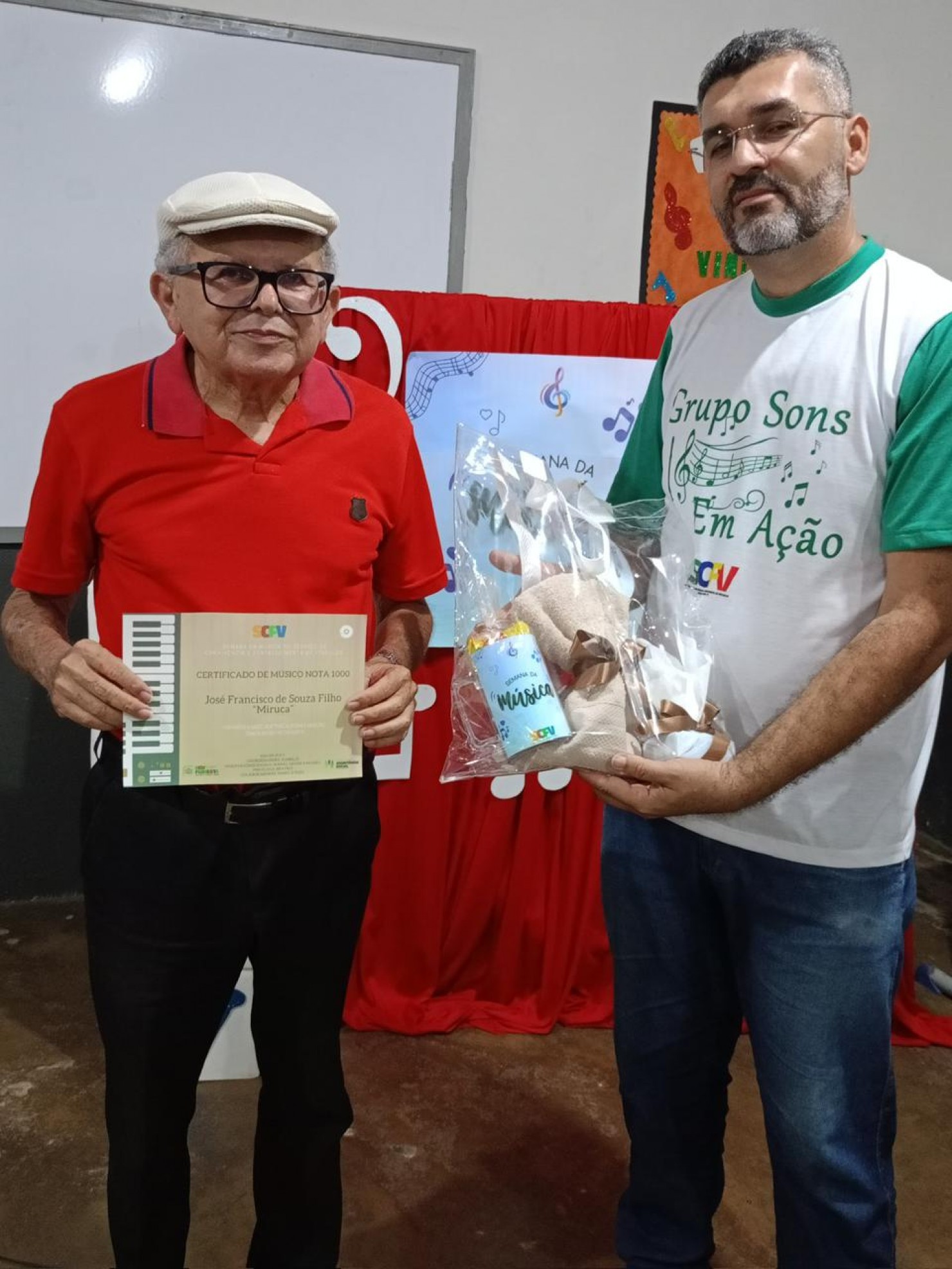 Semana da Música promove encontro com o artista Miruca no SCFV