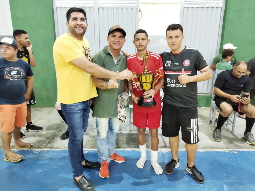 Prefeitura de Nova Floresta realiza finais do Campeonato Municipal