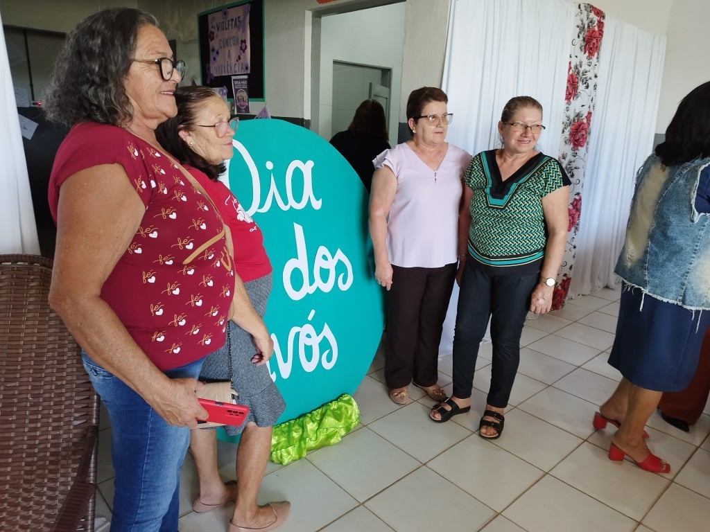 Prefeitura de Nova Floresta promove Chá dos Avós