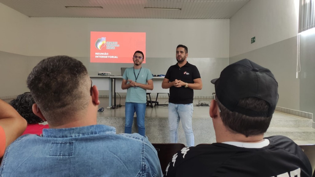 Nova Floresta participa de reunião intersetorial do ODE
