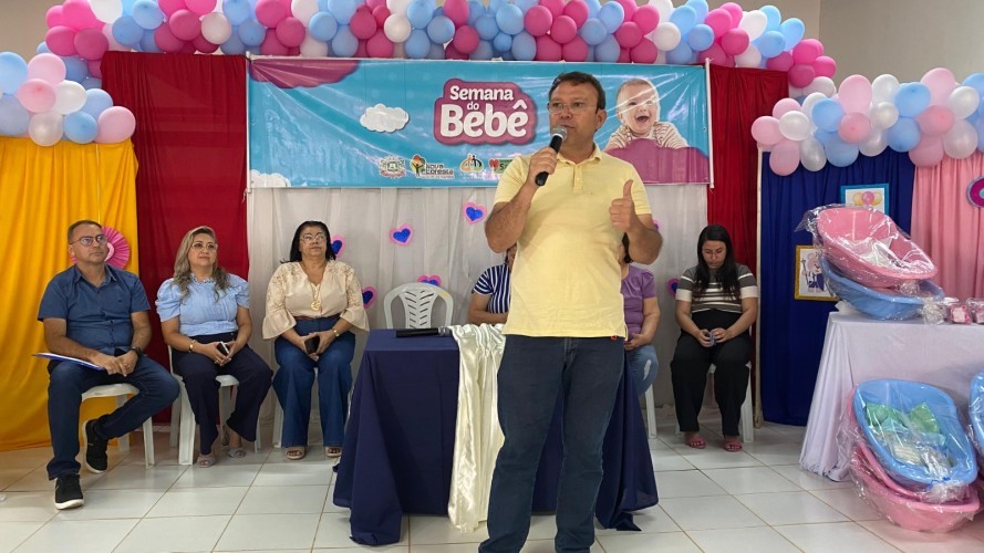 Continuação Semana do Bebê — Palestra com as mães atípicas e entrega de kit enxoval para as gestantes