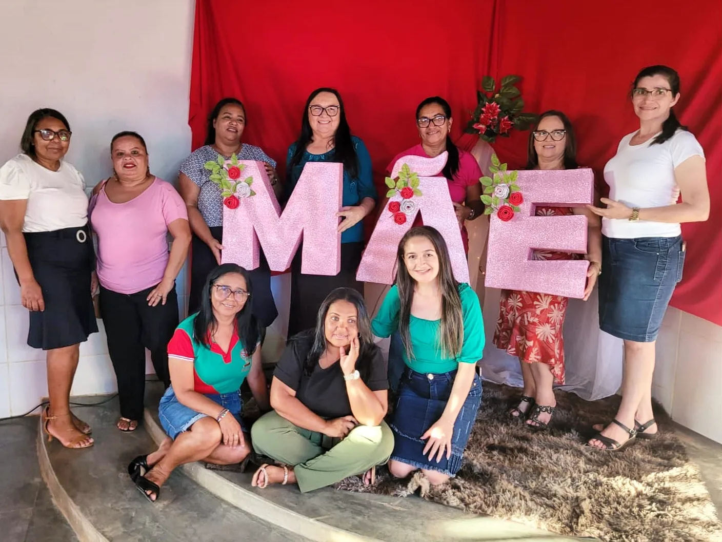 Secretaria de Educação promove comemoração do Dia das Mães nas Unidades Escolares