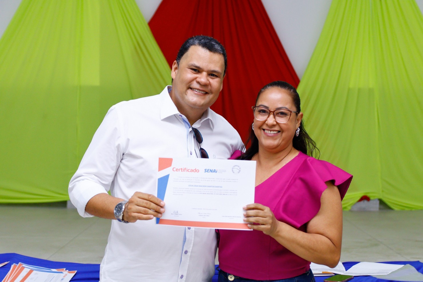 Prefeitura de Nova Floresta realiza entrega de certificados do curso de Corte e Costura Industrial em parceria com o SENAI