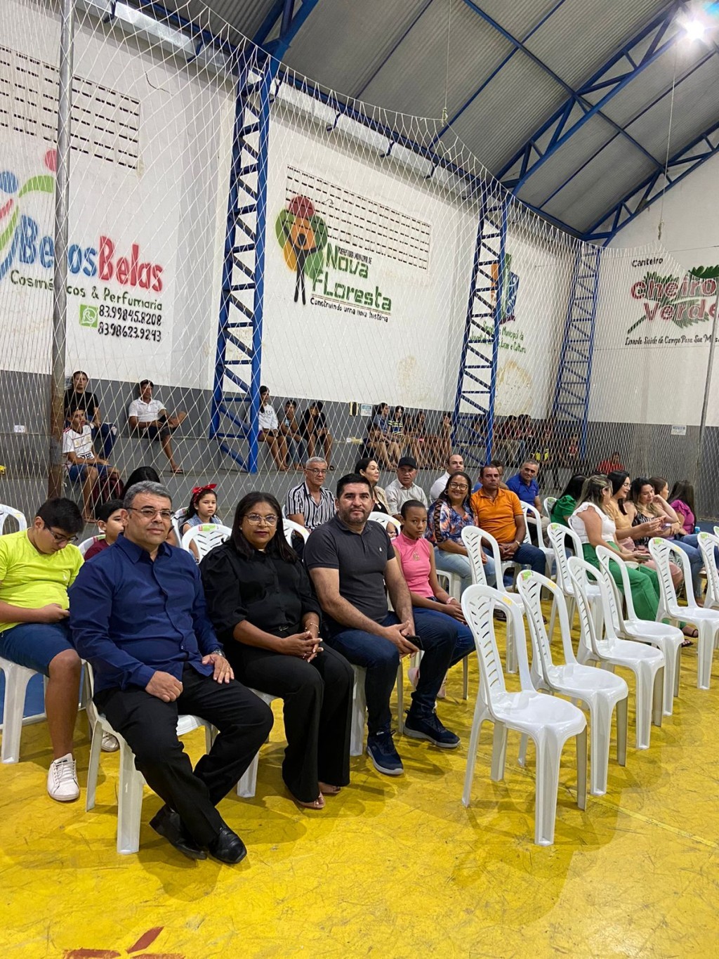 Prefeitura de Nova Floresta e escola Papa Paulo VI, realizam abertura dos jogos interclasse.