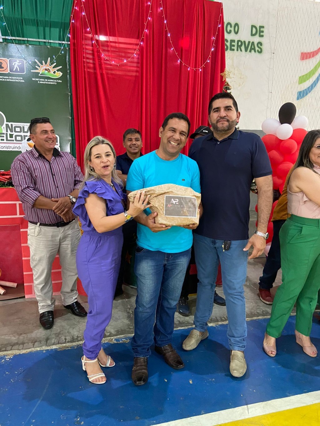 Prefeitura de Nova Floresta realiza café da manhã da confraternização dos servidores.